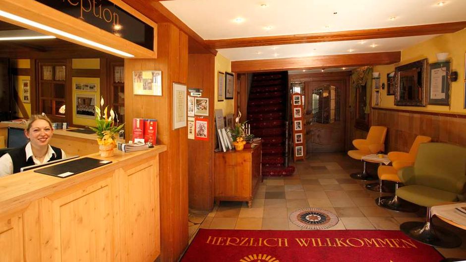 AKZENT Hotel Goldner Stern Lobby
