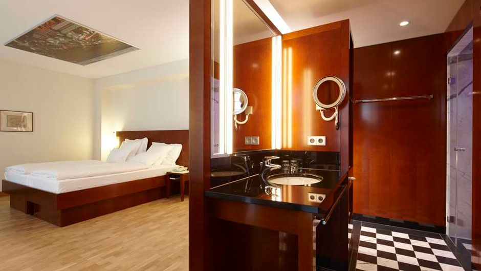 Grand Hotel Mussmann Room