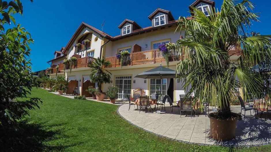 Glasl's Landhotel Exterior