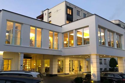 Eden Hotel
