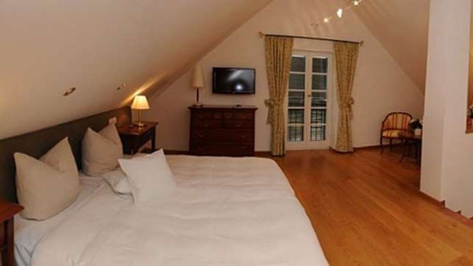 Moosburger Hof Hotel Room