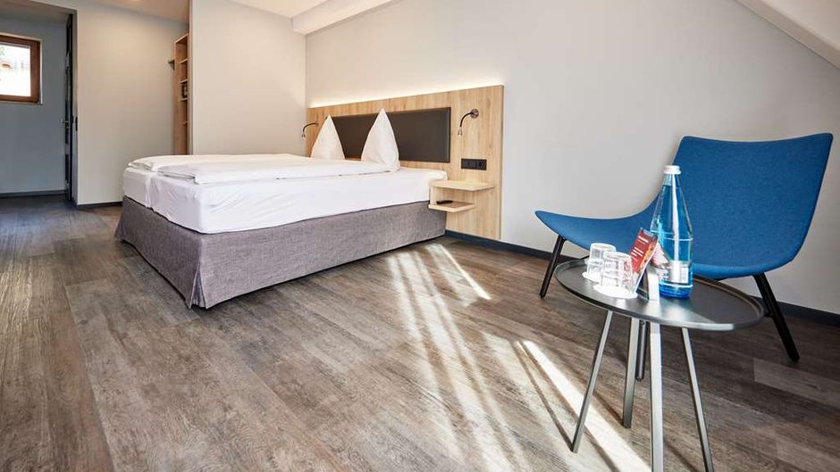 Zum Roten Baeren Room