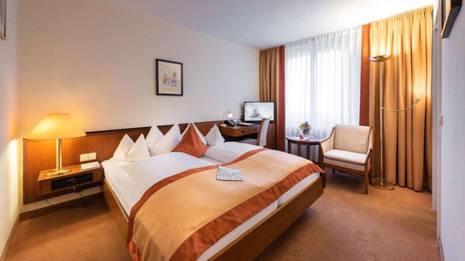 Parkhotel Stadtallendorf Room