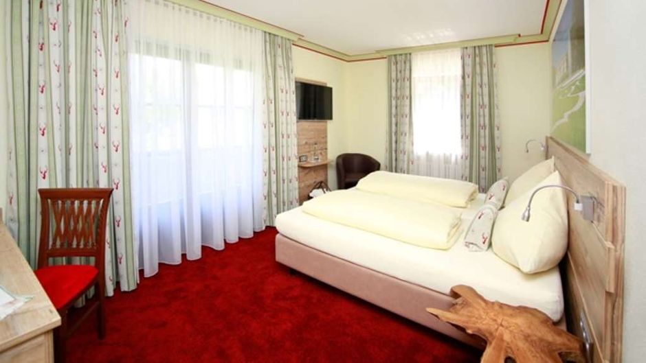 Schmelmer Hof Hotel Room