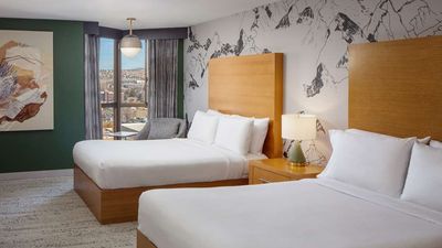 Whitney Peak Hotel, Tapestry Coll Hilton