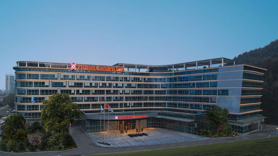 Hilton Garden Inn High-Speed Railway Stn Exterior
