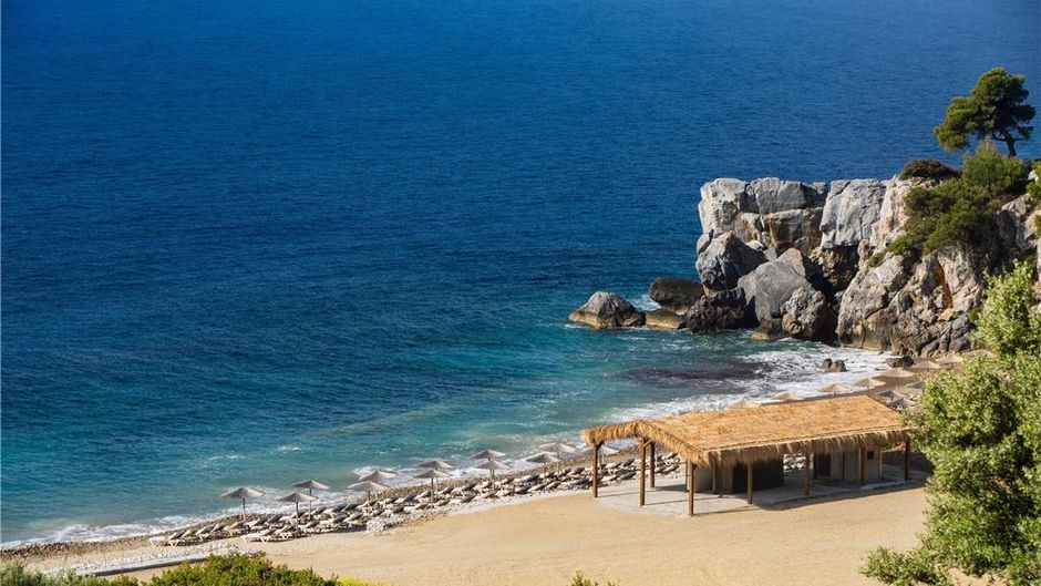 Ajul Luxury Hotel & Spa Resort, Registry Beach