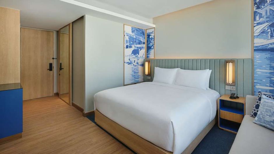 Hilton Garden Inn Bangkok Riverside Room