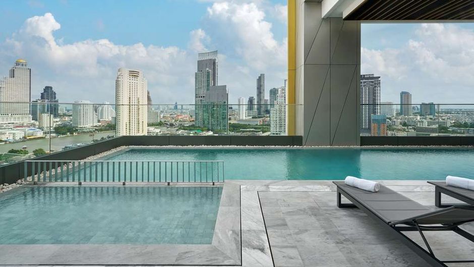 Hilton Garden Inn Bangkok Riverside Pool