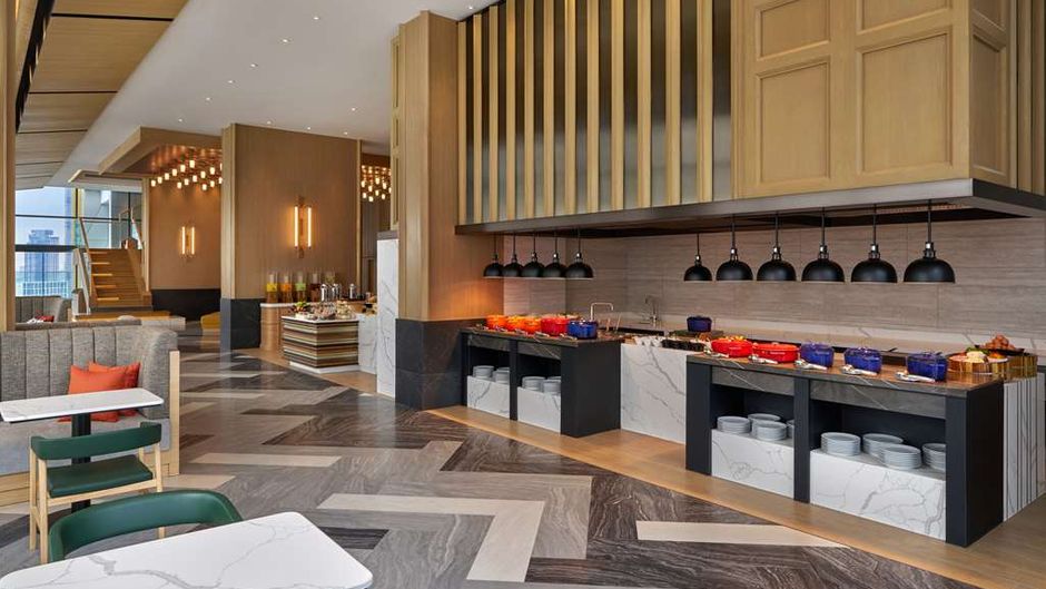 Hilton Garden Inn Bangkok Riverside Restaurant