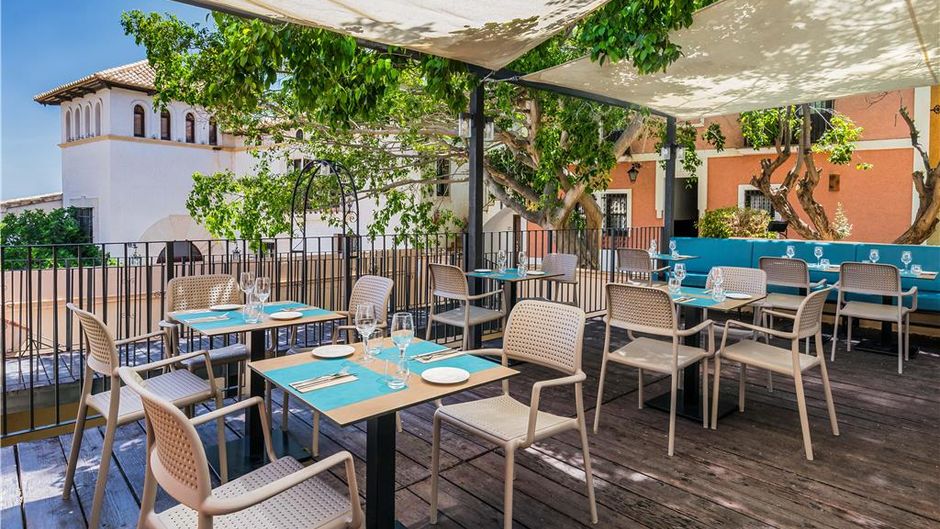 Occidental Pueblo Acantilado Restaurant