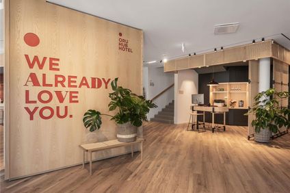 Oru Hub Hotel Tallinn-Handwritten Coll