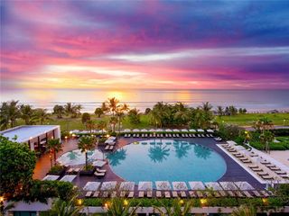 Pullman Phuket Arcadia Karon
