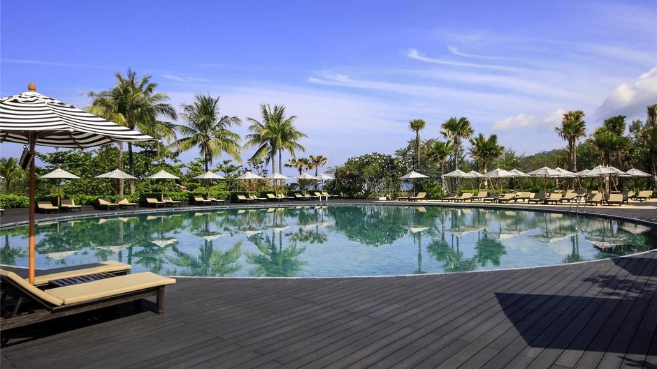 Pullman Phuket Arcadia Karon Pool