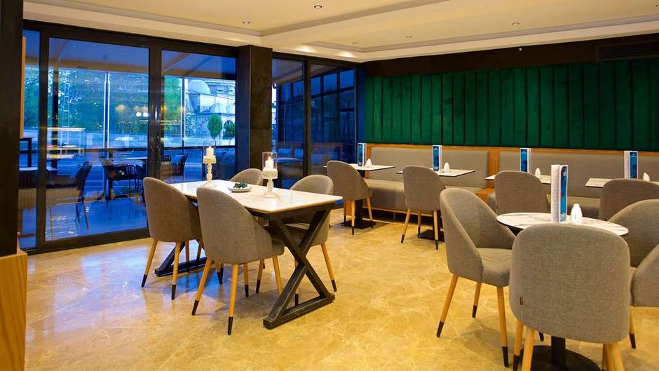 Days Inn by Wyndham Istanbul Arnavutkoy Restaurant