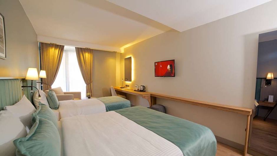 Days Inn by Wyndham Istanbul Arnavutkoy Room