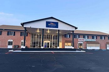 Baymont by Wyndham DMN Airport