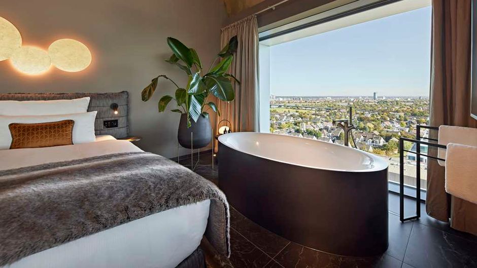 Lindner Hotel Duesseldorf Seestern Suite
