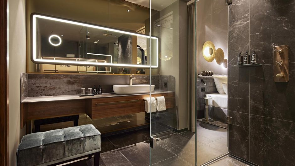Lindner Hotel Duesseldorf Seestern Room