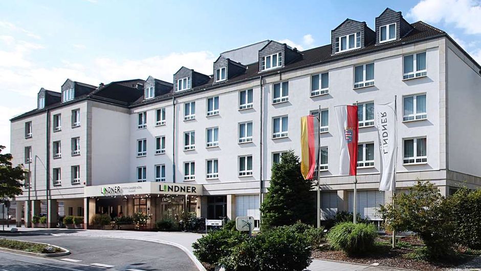 Lindner Hotel Frankfurt Hochst Exterior