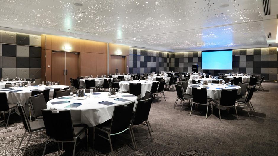 Hilton Surfers Paradise Residences Meeting