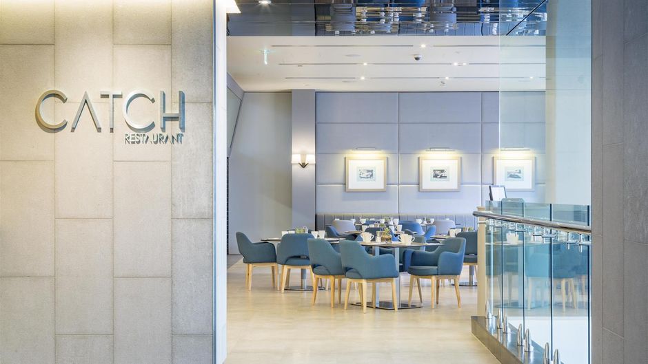 Hilton Surfers Paradise Residences Restaurant
