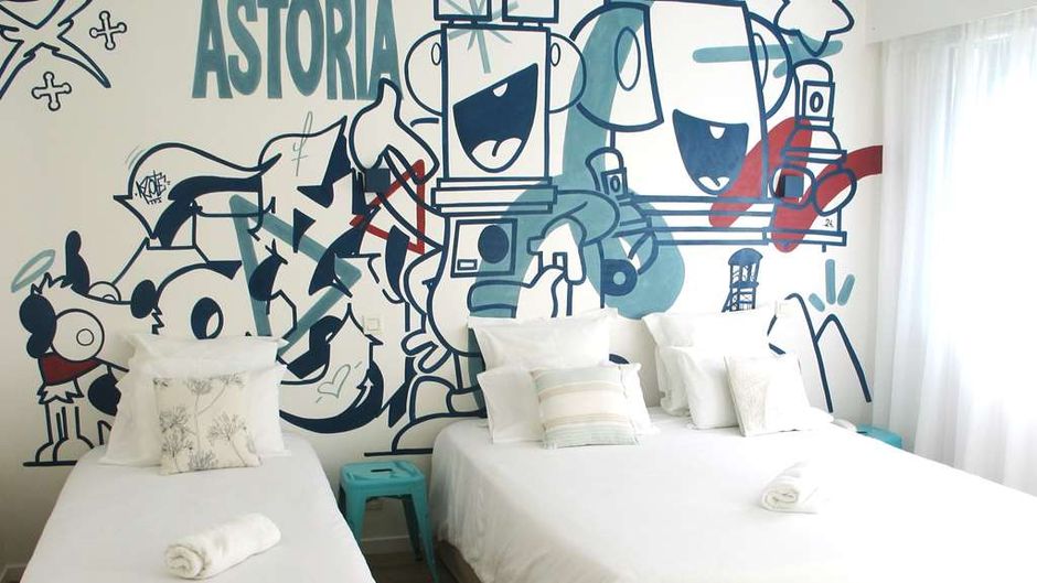 Astoria Hotel Room