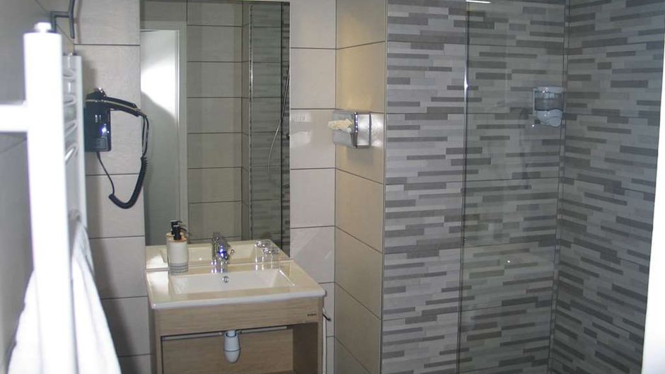Astoria Hotel Room