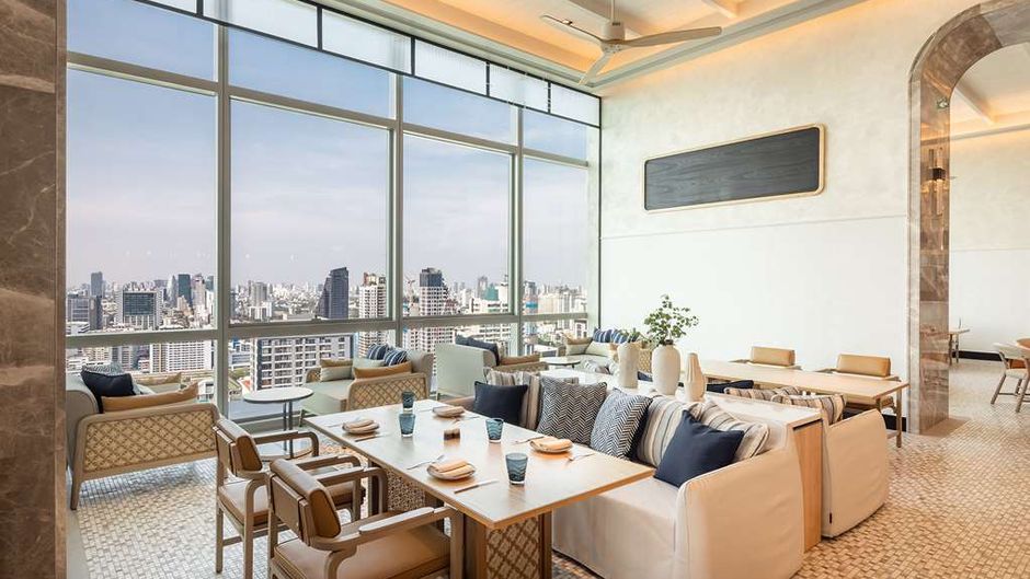 Eastin Grand Hotel Phayathai Restaurant