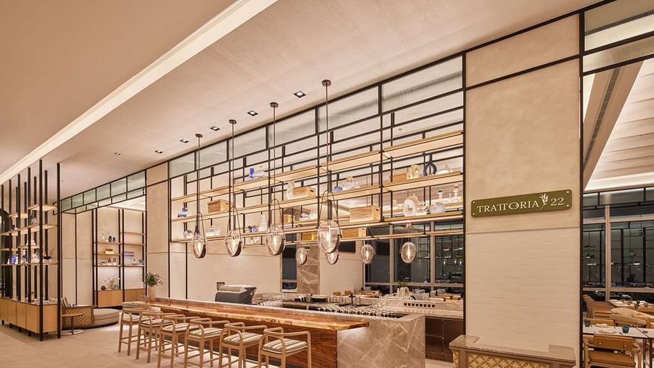 Eastin Grand Hotel Phayathai Restaurant