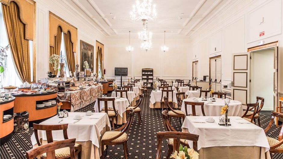 Hotel Carlton Restaurant
