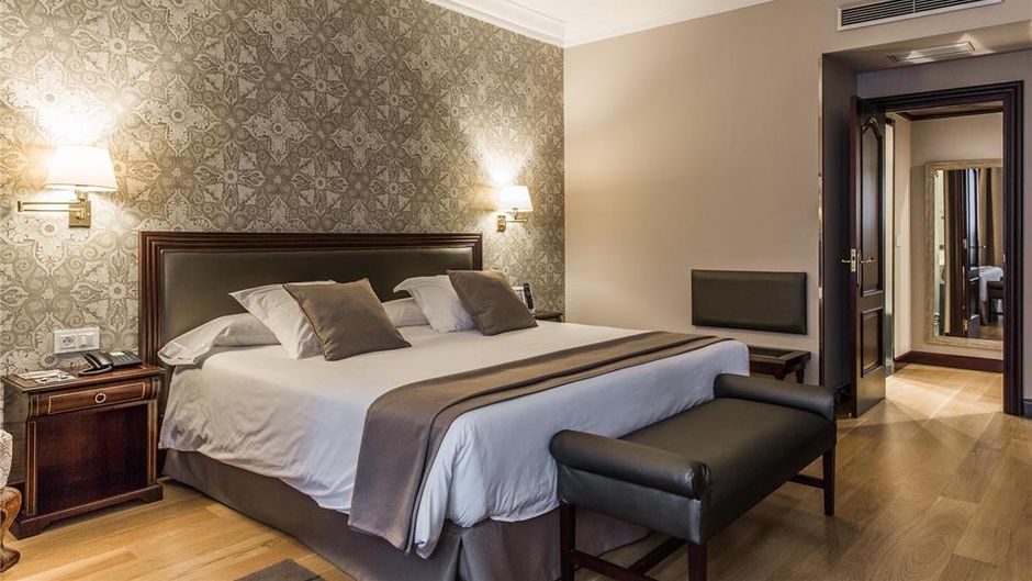 Hotel Carlton Suite