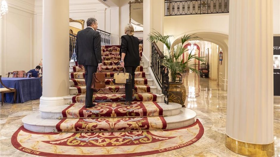 Hotel Carlton Lobby