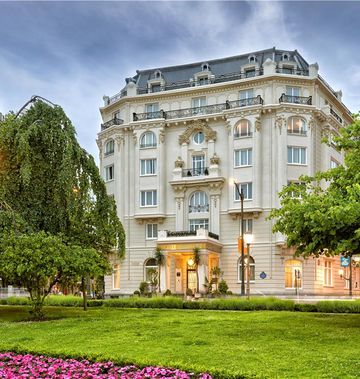 Hotel Carlton