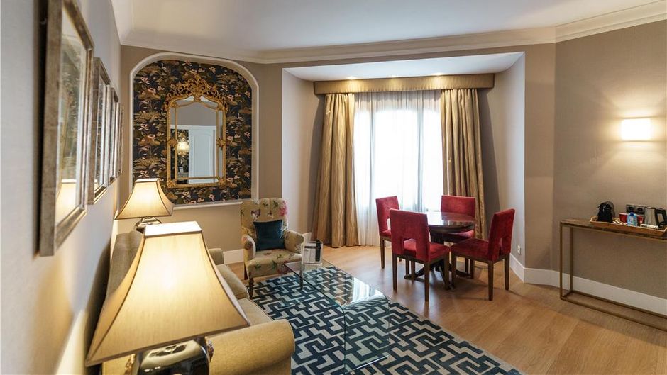 Hotel Carlton Suite