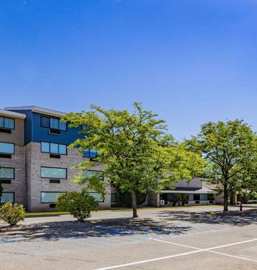AmericInn by Wyndham Apple Valley