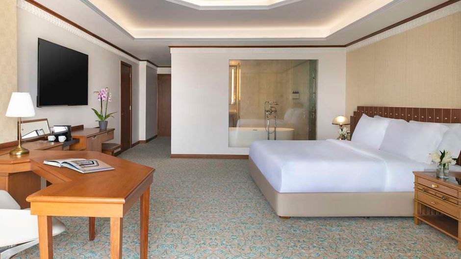 NH Collection Oasis Doha Hotel Room
