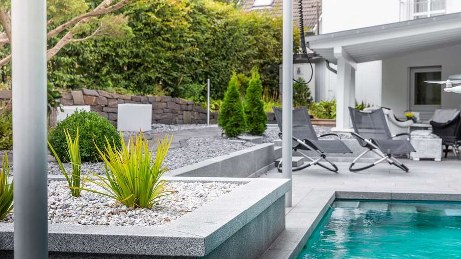 Romantik Hotel Neuhaus Pool