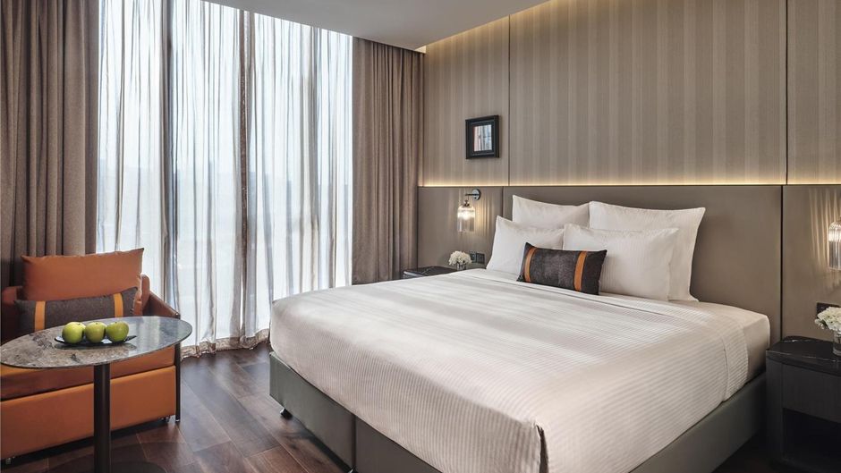 Pullman Singapore Hill Street Room
