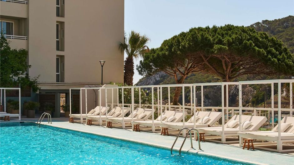 Hyde Ibiza Pool