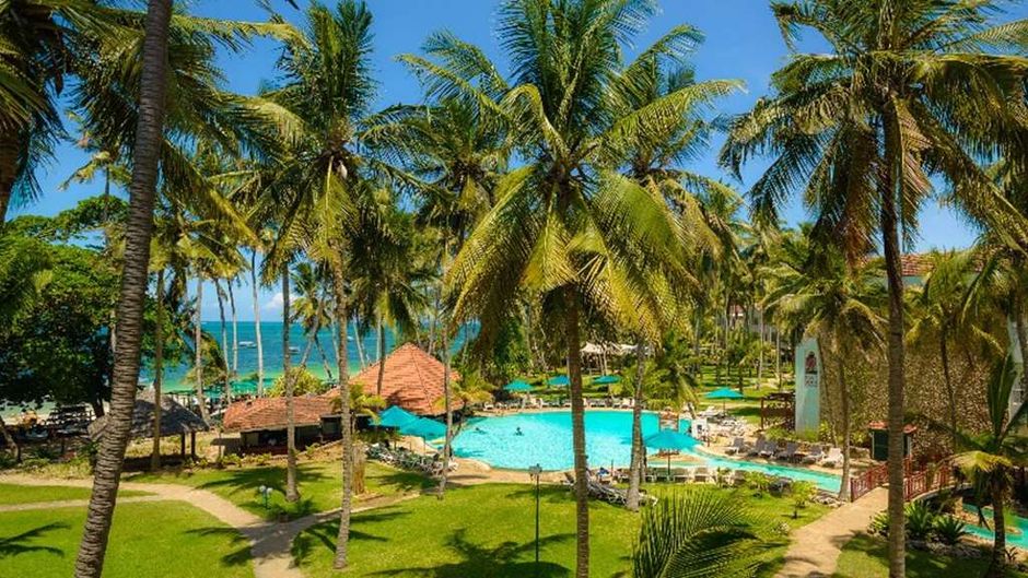 Sarova Whitesands Beach Resort & Spa Exterior