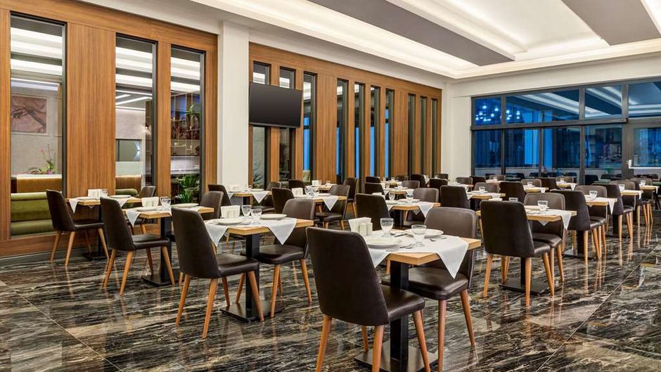 Ramada by Wyndham Karacabey Restaurant