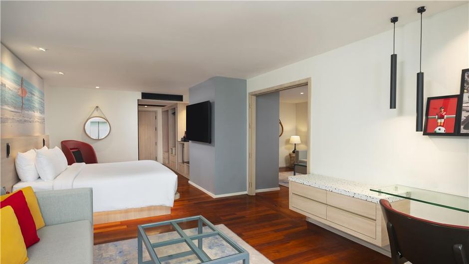 Radisson RED Phuket Patong Beach Suite