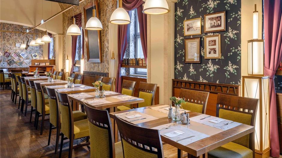 Mercure Magyar Kiraly Hotel Restaurant
