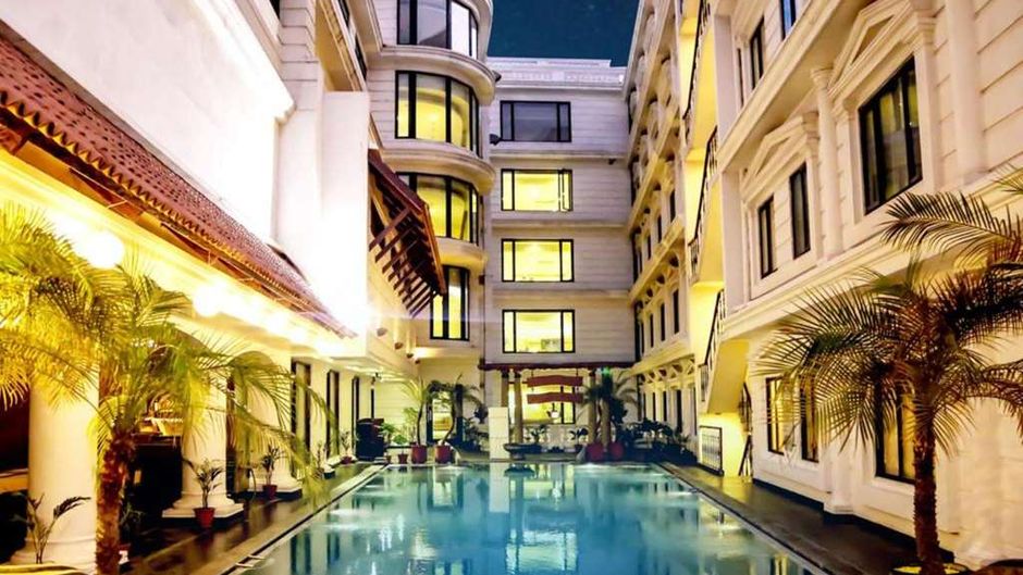Anandha Inn Pool