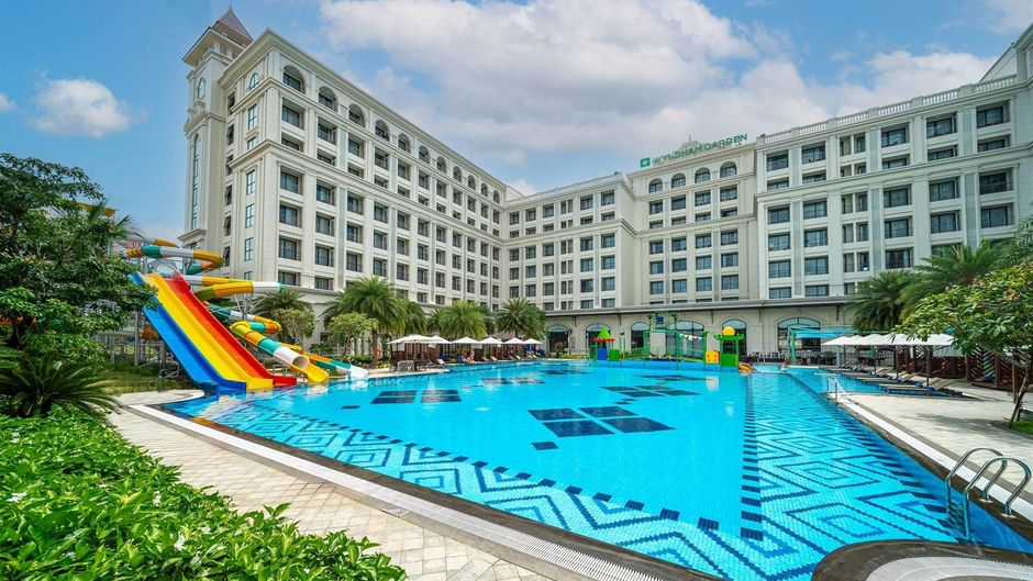 Wyndham Garden Grandworld Phu Quoc Pool