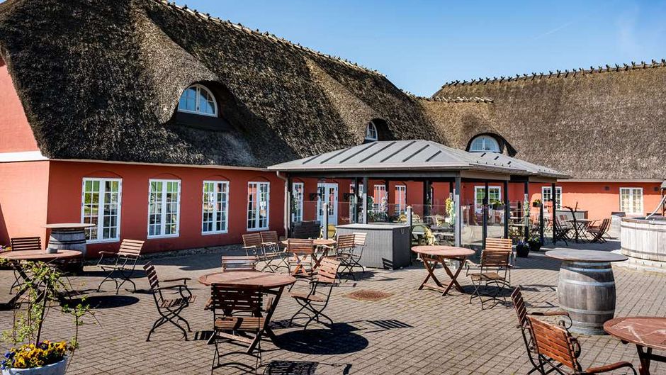 Tyrstrup Kro Exterior