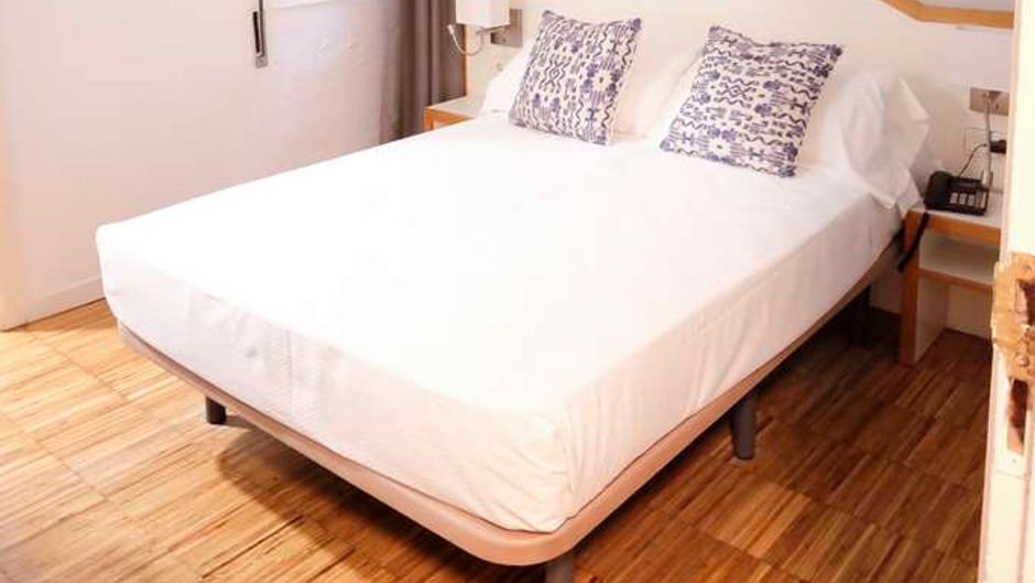 Sercotel Hotel Subur Room