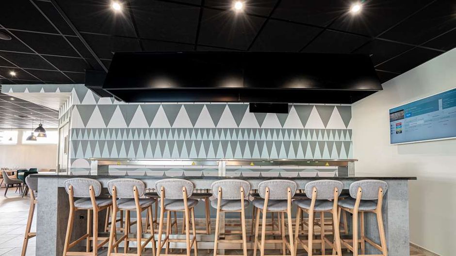 PoMo Hotel & Restaurant Restaurant
