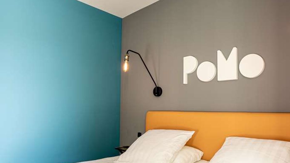 PoMo Hotel & Restaurant Room